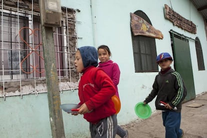 Children in Florencio Varela, right outside Buenos Aires.