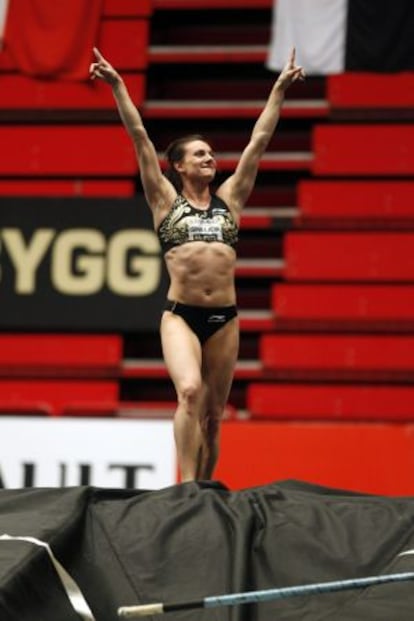 Isinbayeva, tras su récord.