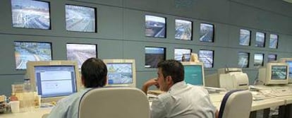 Centro de pantallas de la Dirección General de Tráfico en Madrid.