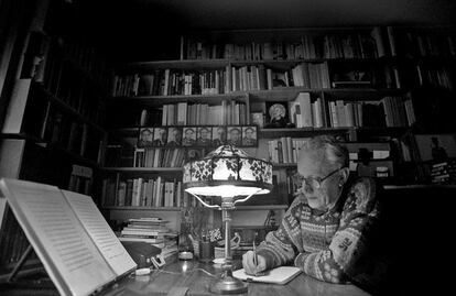 Mosén Ballarín, en su casa en 1998.