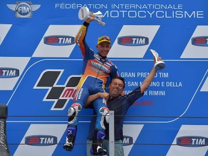 Enea Bastianini celebra su primera victoria, en Misano.