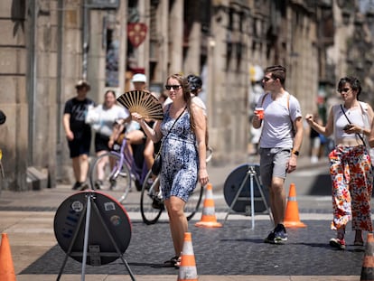 Turistas en la Plaza Sant Jaume (Barcelona), el pasado 18 de julio.