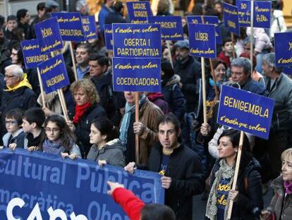 Un instant de la manifestació d'Escola Valenciana.