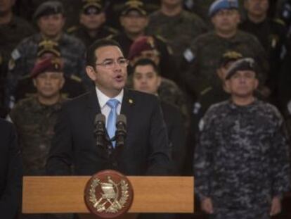 En cuatro años de gestión destruyó los avances del país en la lucha contra la corrupción y abrió la puerta a la impunidad para algunos militares señalados por crímenes de lesa humanidad.