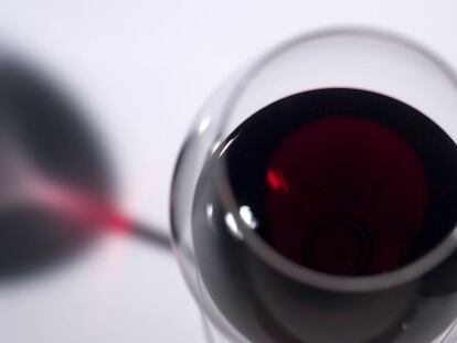 Copa de vino tinto.