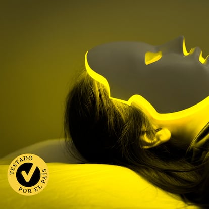 Artículo de EL PAÍS Escaparate sobre la mejor máscara led facial.