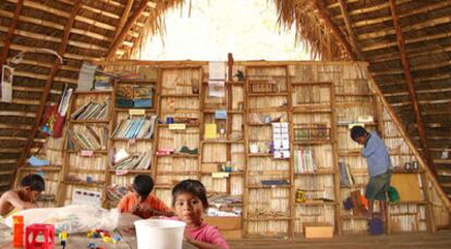 La escuela Nueva Esperanza, en Ecuador, es uno de los proyectos escogidos para la Bienal de Medellín.