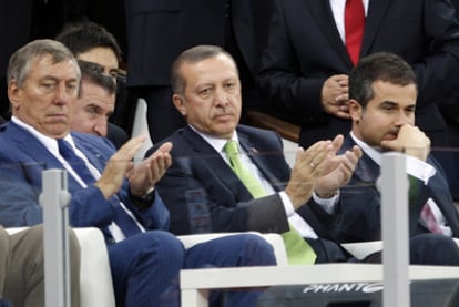 Recep Tayyip Erdogan, ayer en Estambul en un acto deportivo, antes de viajar a Egipto.