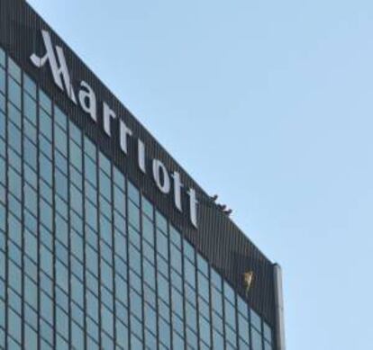 En la imagen una fachada del Hotel Marriott. EFE/Archivo