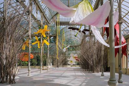 Detalle de la exposición del artista Petrit Halilaj en el Palacio de Cristal.