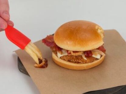 ¿Un tenedor? ¿Un  snack ? Se llama  frork  y es el terror de las salsas