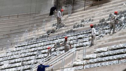 Operarios, en el estadio de Curitiba