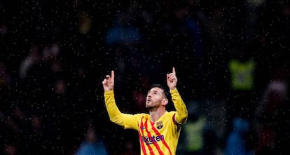 Messi celebra su gol al Atlético.