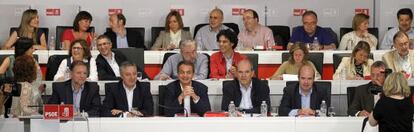 La dirección del PSOE en el comité federal.