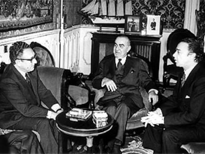 Henry Kissinger (izquierda), con el presidente del Gobierno español, almirante Luis Carrero Blanco, en 1973, horas antes del atentado contra este último.