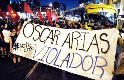 Protestas en San José contra el expresidente Óscar Arias.