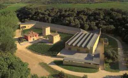 La bodega Señorío de Arinzano, junto a Estella (Navarra), donde la marca Bodegas Chivite comienza a desarrollar sus programas de sostenibilidad.