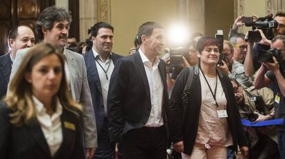 Arnaldo Otegi en su visita al Parlamento de Cataluña este miércoles.