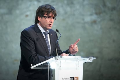 Intervenci&oacute;n de Carles Puigdemont en un acto