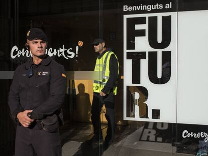 Registro de la Guardia Civil en la sede de Convergència.