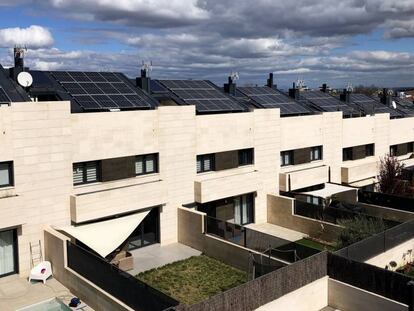 Viviendas con placas solares para el autoconsumo.