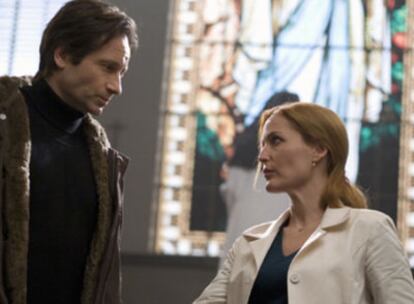 Mulder y Scully en una escena de la nueva entrega de Expediente X