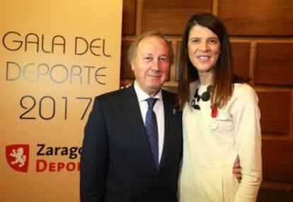 Luis Garriga y la saltadora Ruth Beitia.