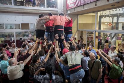 Ensayo de los Castellers de Barcelona antes de la Mercè de 2019, días después de la expulsión.