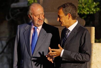 El rey Juan Carlos y José Luis Rodríguez Zapatero, en agosto de 2009 en Palma de Mallorca.