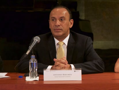 Antonio Berúmen durante la presentación de una exposición del Vaticano en el Colegio de San Ildefonso, en Ciudad de México, en 2018.