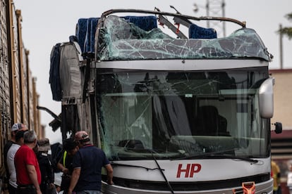 Los heridos y los cuerpos se los han llevado al Hospital General de Atlacomulco o al Hospital General de San Felipe del Progreso.