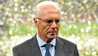 Beckenbauer el 13 de agosto de 2010 tras un amistoso.