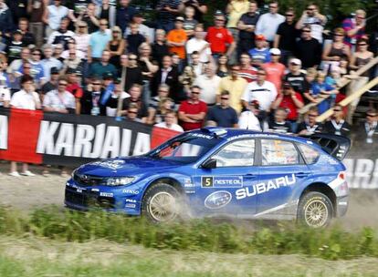 Petter Solberg conduce su Subaru durante una prueba en agosto pasado.