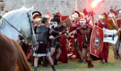 Recreación de una antigua batalla de las guerras púnicas.