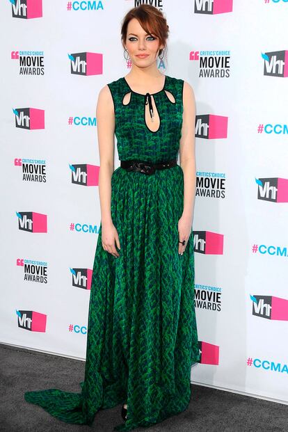 Como la noche anterior en los People's Choice Awards, Emma Stone repitió con el verde. Su vestido, esta vez, era de Jason Wu.