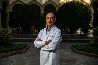 Aleix Prat, director del Instituto de Oncología del Hospital Clínic de Barcelona, en la Facultad de Medicina.