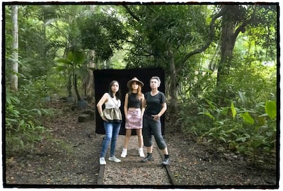 Brenda Navarro, Vanessa Lodoño y Gabi Cabezón Cámara.