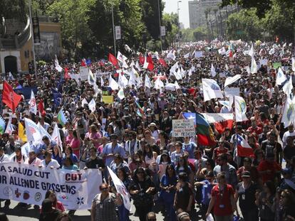 Manifestación contra el gobierno de Sebastian Piñera este miércoles en Santiago de Chile.