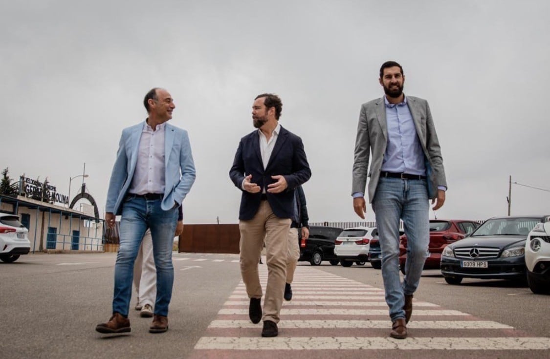 “La dirección nos presionó para que echáramos a Espinosa de los Monteros”, asegura un exdirectivo de Vox