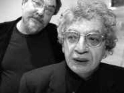 B 37927 - 07/11/2000 - Color - Vitaly Komar (i) y Alexander Melamid (d), artistas rusos - Foto : Manolo S. Urbano -