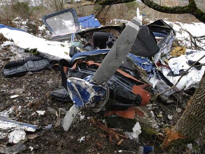 Los restos de la avioneta que transportaba hachís siniestrada en La Rioja.