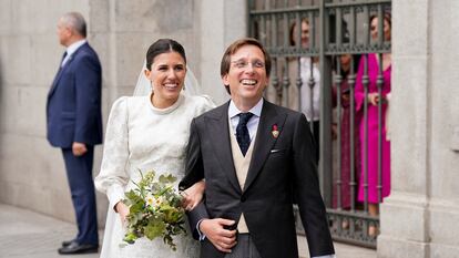 José Luis Martínez-Almeida y Teresa Urquijo salen de la iglesia el pasado 6 de abril tras contraer matrimonio.