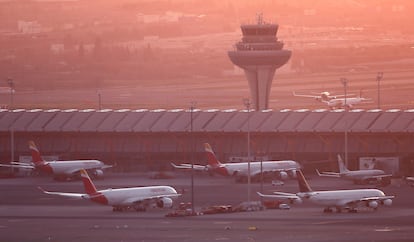 Torre de control del aeropuerto Adolfo Suárez Madrid-Barajas.