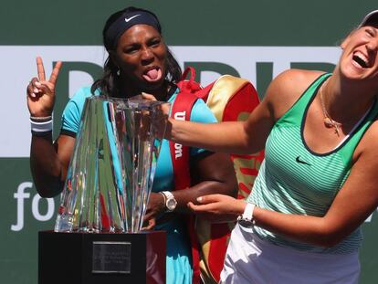 Azarenka celebra el t&iacute;tulo ante Serena.