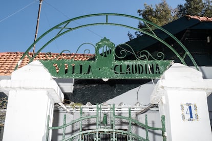La entrada de la vivienda de Claudia y Amparo en la colonia Ciudad Jardín Alfonso XIII.