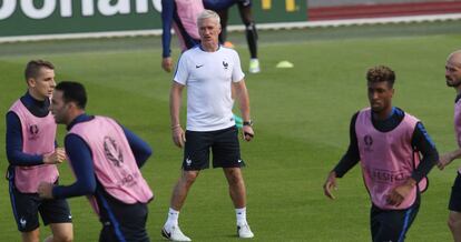 Deschamps, en el último entrenamiento de Francia.