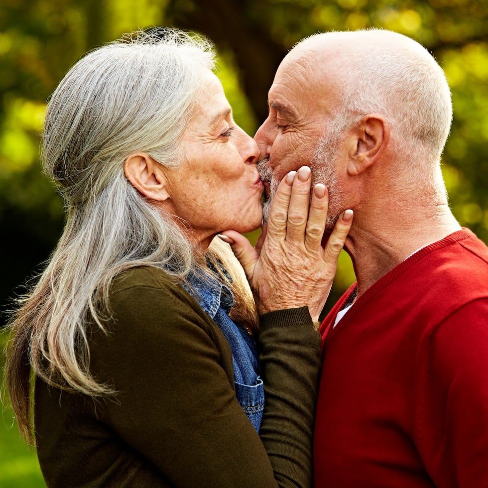 Hasta qu edad se pueden mantener relaciones sexuales? | Las cientficas responden | Ciencia | EL PAS Hasta qu edad se pueden mantener relaciones sexuales? | Las cientficas responden | Ciencia | EL PAS