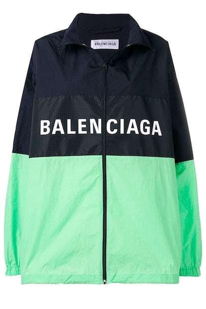 Balenciaga (1.250€ en Farfetch.com).
