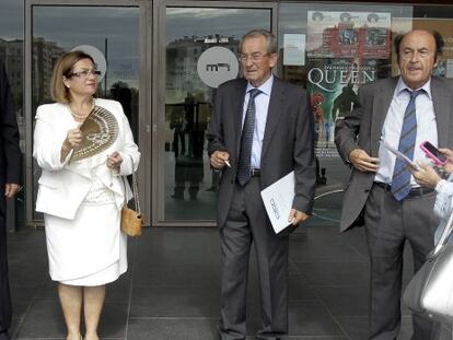 Salvador Mart&iacute; Huguet y Dolores Guillam&oacute;n, expresidente y presidenta de la C&aacute;mara; Jos&eacute; Roca y Rafael Montero, presidente y secretario de la CEC.