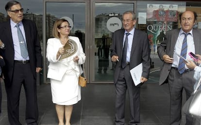 Salvador Mart&iacute; Huguet y Dolores Guillam&oacute;n, expresidente y presidenta de la C&aacute;mara; Jos&eacute; Roca y Rafael Montero, presidente y secretario de la CEC.